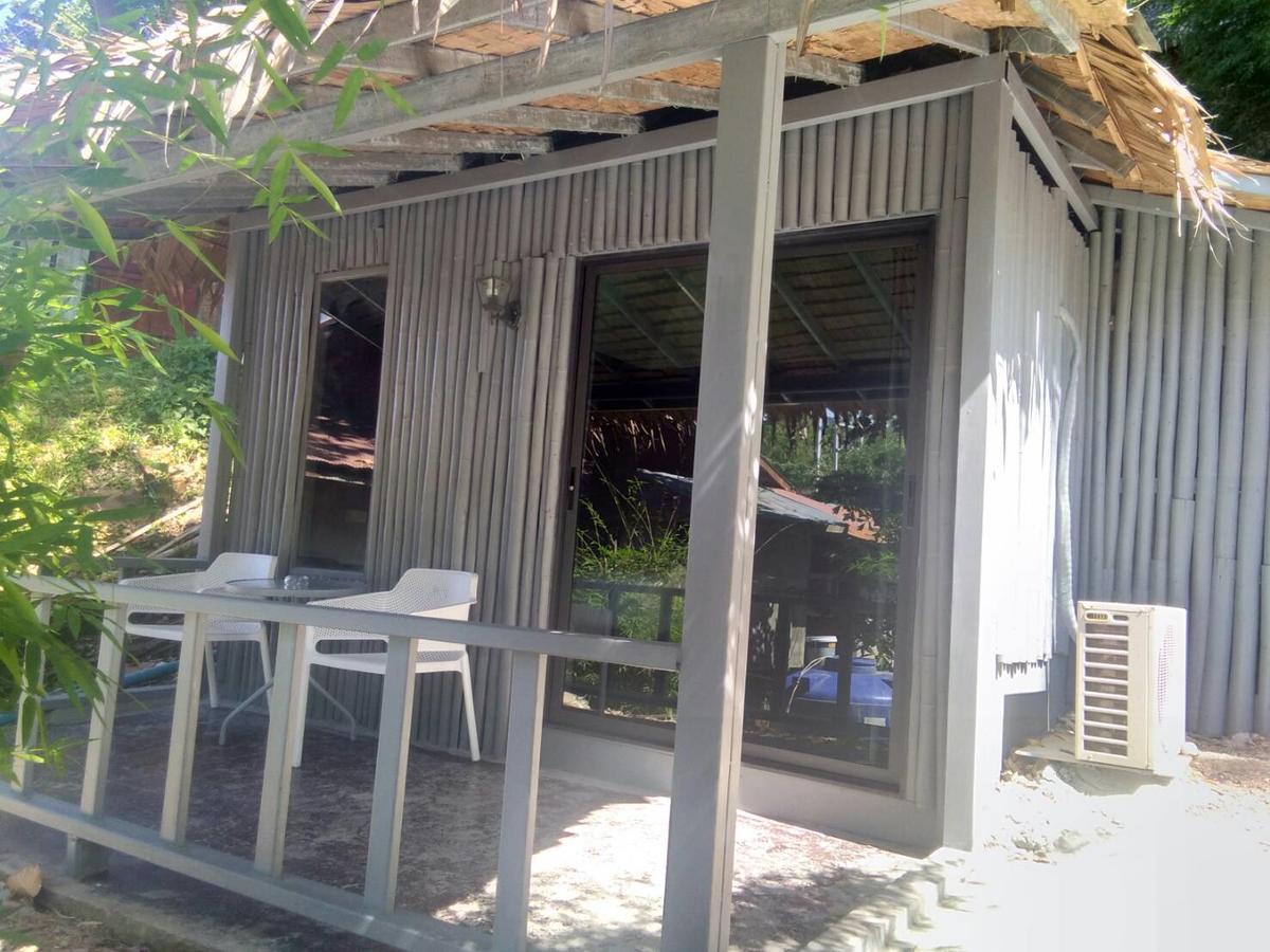 Phi Phi Sea And Hill Resort Exterior foto